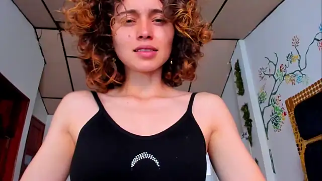 Snapshot of fulfill_fantasies1 chatting on 09/11/25, 01:22 fulfill fantasies1 online show from 09/11/25, 01:22