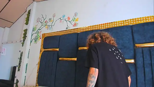 Snapshot of fulfill_fantasies1 chatting on 09/14/25, 04:39 fulfill fantasies1 online show from 09/14/25, 04:39