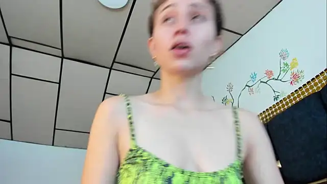 Snapshot of fulfill_fantasies1 chatting on 09/21/25, 01:57 fulfill fantasies1 online show from 09/21/25, 01:57