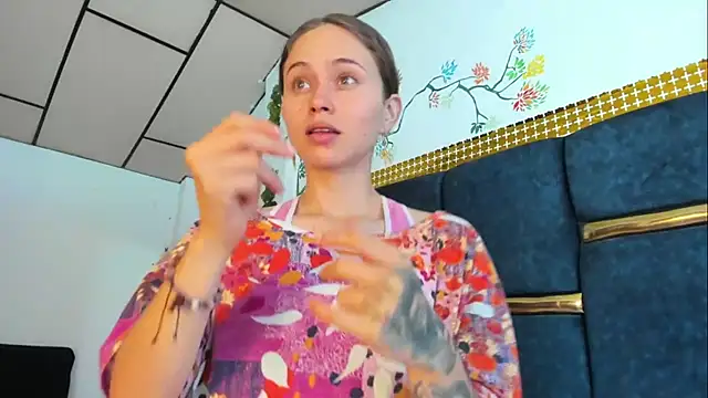 Snapshot of fulfill_fantasies1 chatting on 09/22/25, 12:40 fulfill fantasies1 online show from 09/22/25, 12:40