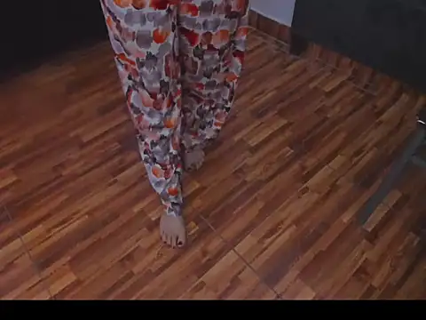 Snapshot of fulfill_fantasies1 chatting on 10/28/25, 12:19 fulfill fantasies1 online show from 10/28/25, 12:19