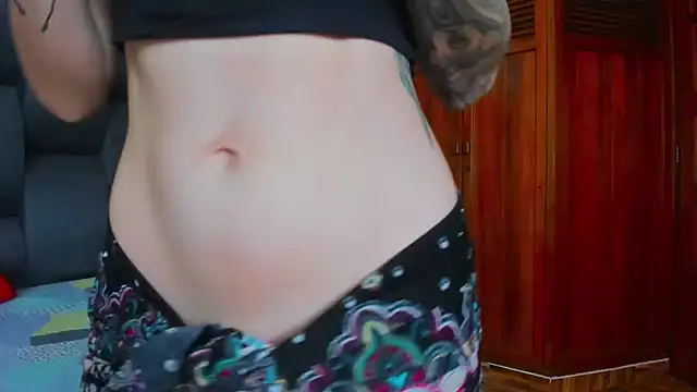 Snapshot of fulfill_fantasies1 chatting on 11/25/25, 12:38 fulfill fantasies1 online show from 11/25/25, 12:38