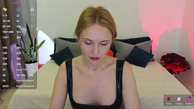 AlisssaRose online show from 02/11/26, 08:58