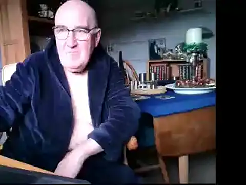 Adamdaddybear online show from 12/16/24, 12:16