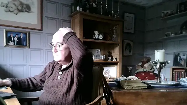 Adamdaddybear online show from 01/19/25, 02:06