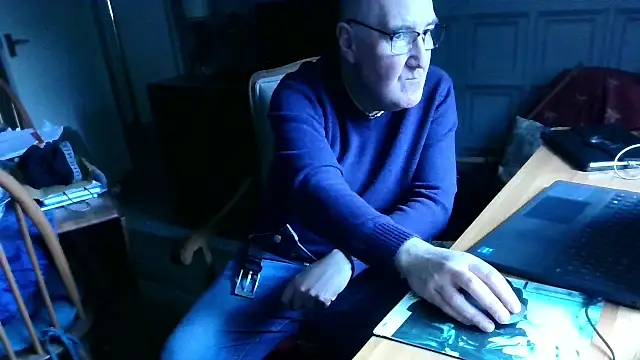 Adamdaddybear online show from 02/21/25, 12:50