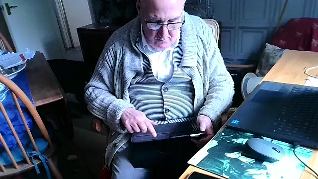 Adamdaddybear online show from 03/13/25, 02:12