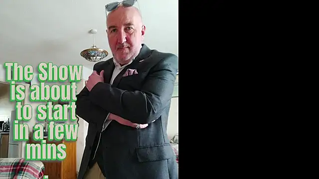 Adamdaddybear online show from 09/09/25, 07:19