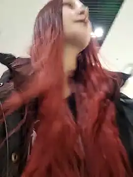 Snapshot of Reed_Fox chatting on 01/25/25, 04:57 Reed Fox online show from 01/25/25, 04:57