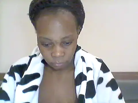 Snapshot of AfricanBeautyX chatting on 02/07/25, 10:29 AfricanBeautyX online show from 02/07/25, 10:29