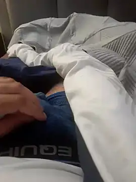 Snapshot of cryptoman1119 chatting on 12/03/24, 12:59 cryptoman1119 online show from 12/03/24, 12:59