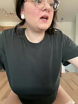 Sweetleeahxx online show from 02/12/25, 01:06