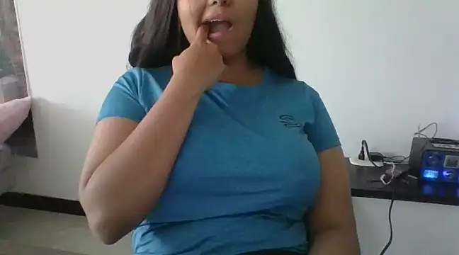 Miapeyton online show from 12/02/24, 06:32