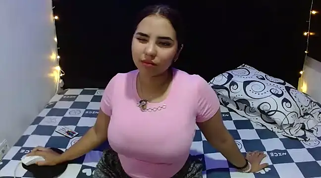 Miapeyton online show from 01/13/25, 03:26