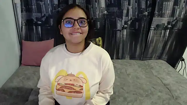 Miapeyton online show from 02/13/25, 10:33