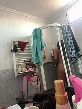 Miapeyton online show from 03/21/25, 11:44