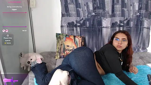 Miapeyton online show from 09/27/25, 08:36