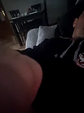 Snapshot of Lucas___81 chatting on 02/07/26, 04:22 Lucas 81 online show from 02/07/26, 04:22