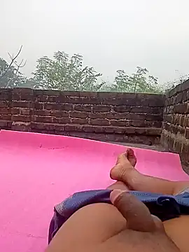 Snapshot of Tanker_95 chatting on 12/21/24, 03:47 Tanker 95 online show from 12/21/24, 03:47