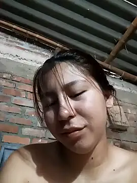 Snapshot of Sara_Brownx chatting on 01/29/25, 08:04 Sara Brownx online show from 01/29/25, 08:04