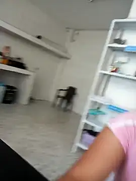 Snapshot of Sara_Brownx chatting on 02/15/25, 07:17 Sara Brownx online show from 02/15/25, 07:17