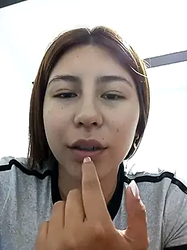 Sara Brownx online show from 04/21/26, 02:37