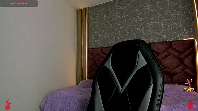 Lucia star   online show from 01/27/25, 11:11