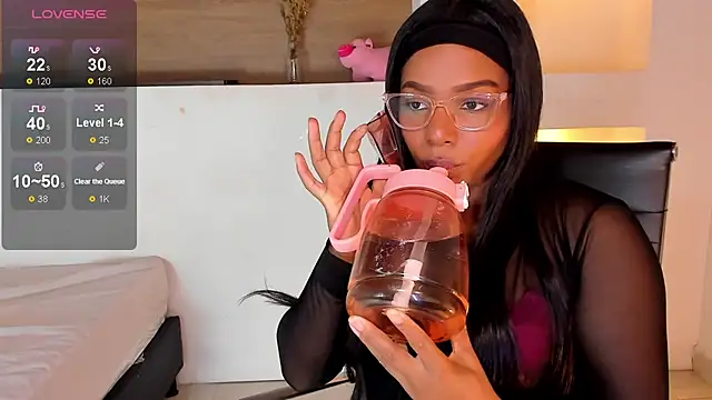 Snapshot of IvyBliss8 chatting on 01/15/25, 11:53 IvyBliss8 online show from 01/15/25, 11:53