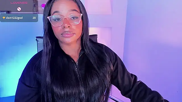 Snapshot of IvyBliss8 chatting on 01/28/25, 02:53 IvyBliss8 online show from 01/28/25, 02:53