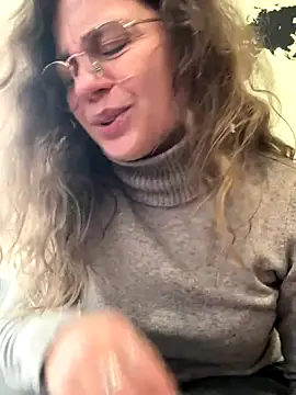 ItalianiMuli online show from 12/02/25, 10:42