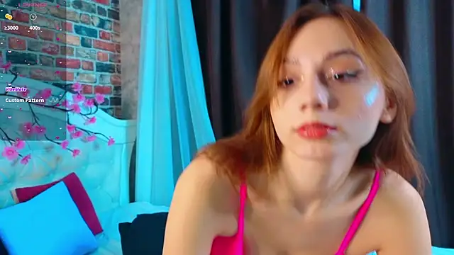 EvaLeester online show from 11/30/25, 07:12