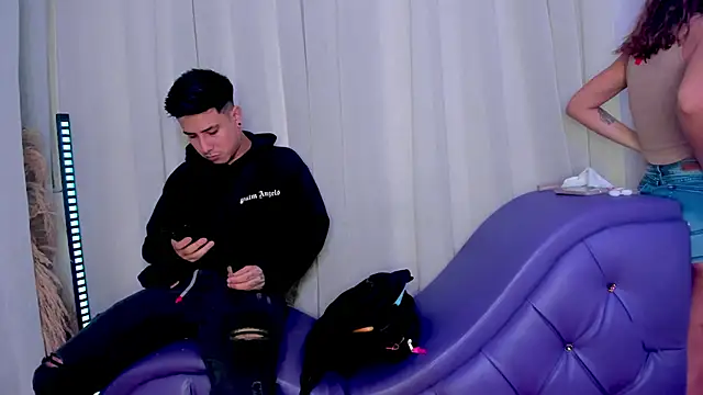 Yourslust  online show from 12/13/25, 07:53