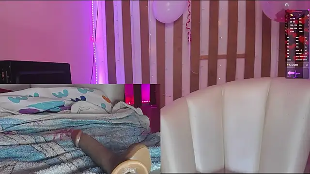 Snapshot of CamilaVegas_ chatting on 02/19/25, 12:44 CamilaVegas online show from 02/19/25, 12:44