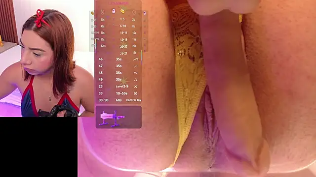 Snapshot of CamilaVegas_ chatting on 10/09/25, 12:36 CamilaVegas online show from 10/09/25, 12:36