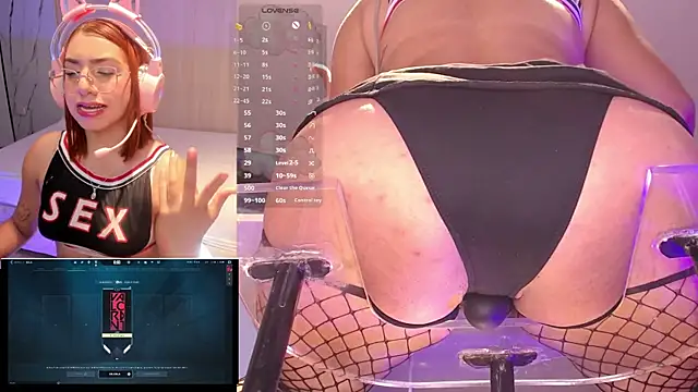 Snapshot of CamilaVegas_ chatting on 11/14/25, 03:33 CamilaVegas online show from 11/14/25, 03:33