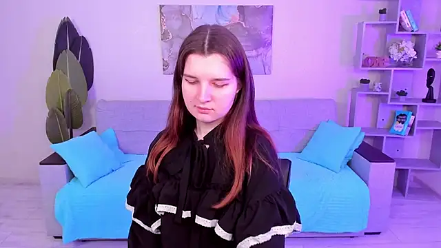 Snapshot of BonneyLove chatting on 02/17/25, 06:26 BonneyLove online show from 02/17/25, 06:26