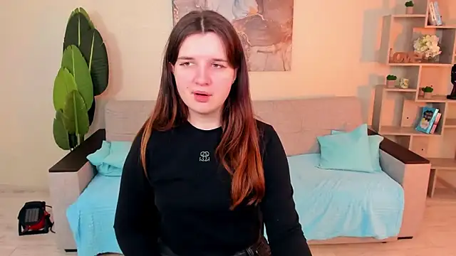 Snapshot of BonneyLove chatting on 03/09/25, 09:57 BonneyLove online show from 03/09/25, 09:57