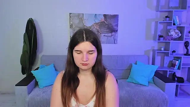 Snapshot of BonneyLove chatting on 10/10/25, 10:53 BonneyLove online show from 10/10/25, 10:53