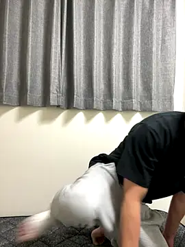 Snapshot of onimakura chatting on 12/18/25, 12:11 onimakura online show from 12/18/25, 12:11