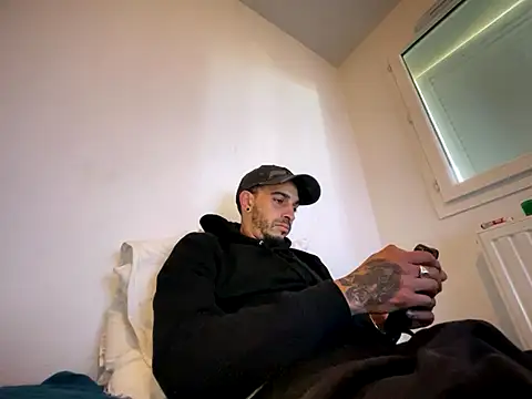 Rebeu313 online show from 10/18/25, 11:00