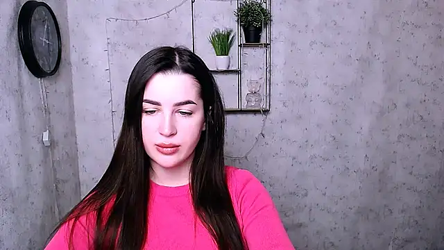 Snapshot of DivaKaily_ chatting on 12/14/24, 05:07 DivaKaily online show from 12/14/24, 05:07