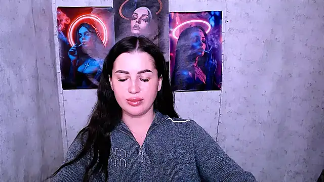 Snapshot of DivaKaily_ chatting on 10/06/25, 10:18 DivaKaily online show from 10/06/25, 10:18