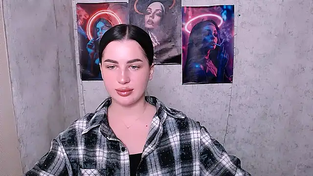 Snapshot of DivaKaily_ chatting on 11/01/25, 09:17 DivaKaily online show from 11/01/25, 09:17