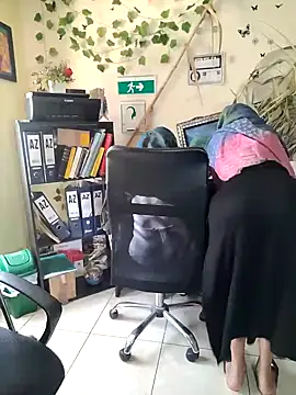 NAJWA-ARAB online show from 12/12/24, 02:22