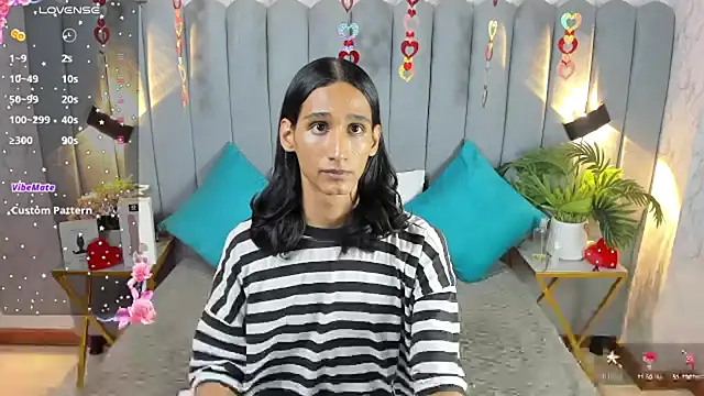 skyyfoxpraga online show from 02/23/25, 01:57