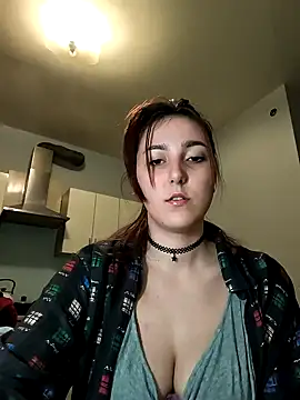 Snapshot of MiaStika chatting on 12/11/24, 05:15 MiaStika online show from 12/11/24, 05:15