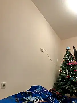 Snapshot of MiaStika chatting on 12/28/24, 09:19 MiaStika online show from 12/28/24, 09:19