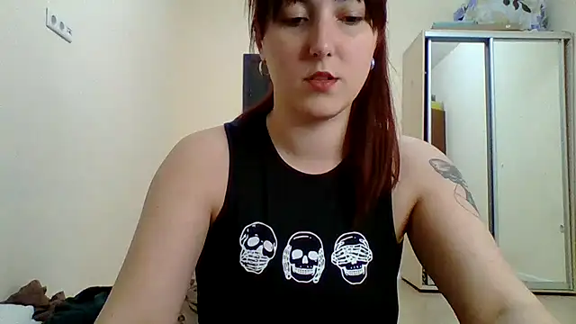 Snapshot of MiaStika chatting on 03/02/25, 08:29 MiaStika online show from 03/02/25, 08:29