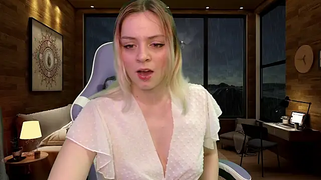 Snapshot of Dolce--Mia---Bianchi__07 chatting on 03/13/25, 04:23 Dolce--Mia---Bianchi  07 online show from 03/13/25, 04:23