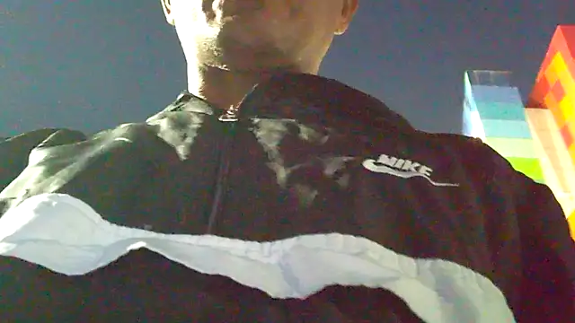 Snapshot of wilialex chatting on 02/09/25, 11:36 wilialex online show from 02/09/25, 11:36